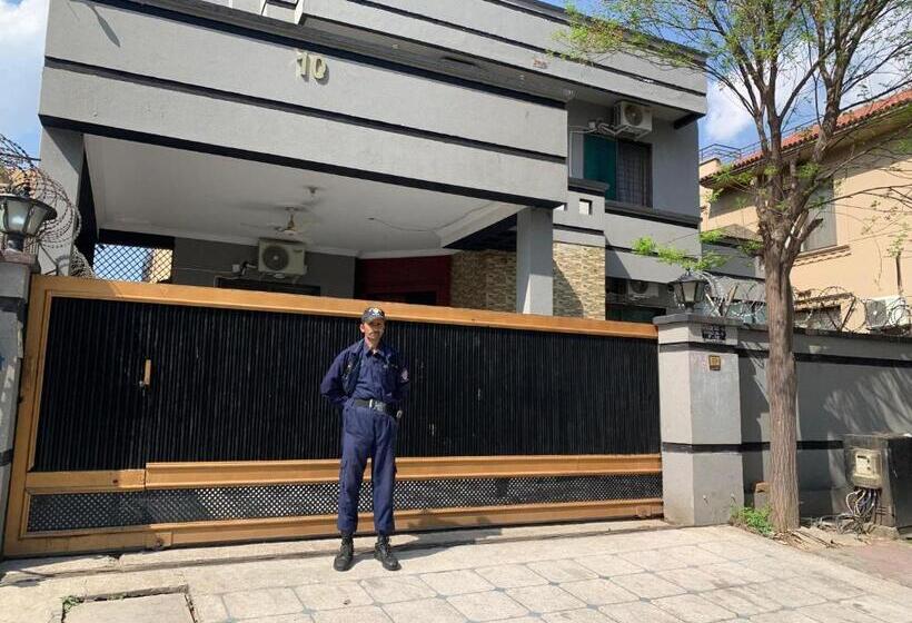 اتاق استاندارد, Hayat Grand Guest House