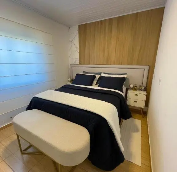 スイート, Quarto No Centro De Doutor Pedrinho