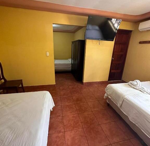 اتاق استاندارد سه نفره, Hasa Nicaragua