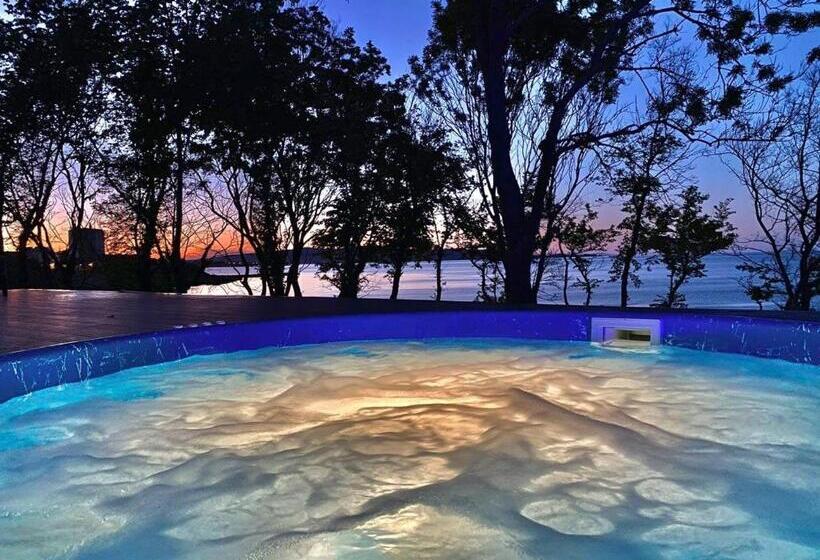 Chambre Triple Standard Vue Mer, хотел панорама китен