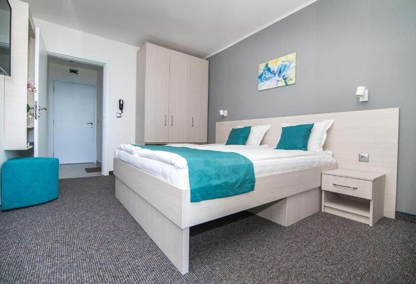 Apartament 1 Sypialnia z Balkonem, хотел панорама китен