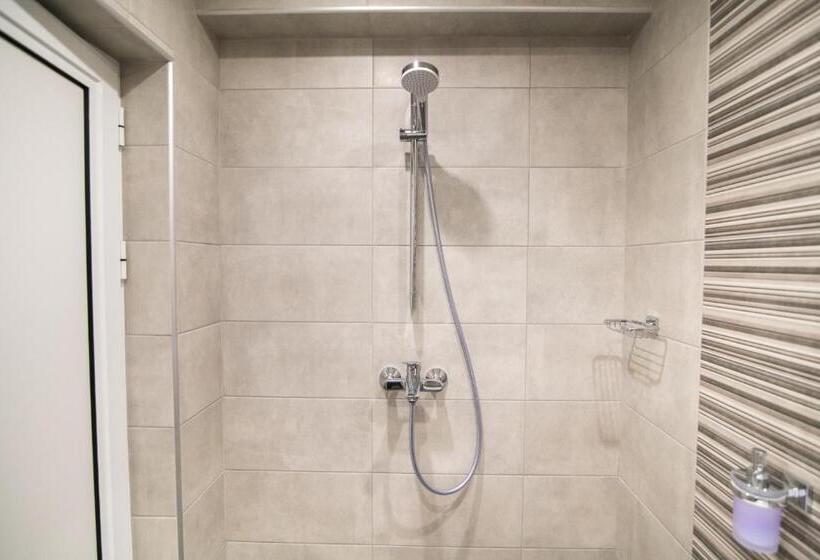 Studio Standard avec Balcon, хотел панорама китен