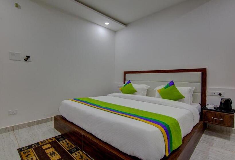 Номер Economy, Treebo Down Town, Dalhousie