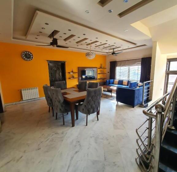 اتاق لوکس, Dazzy Dream Guest House