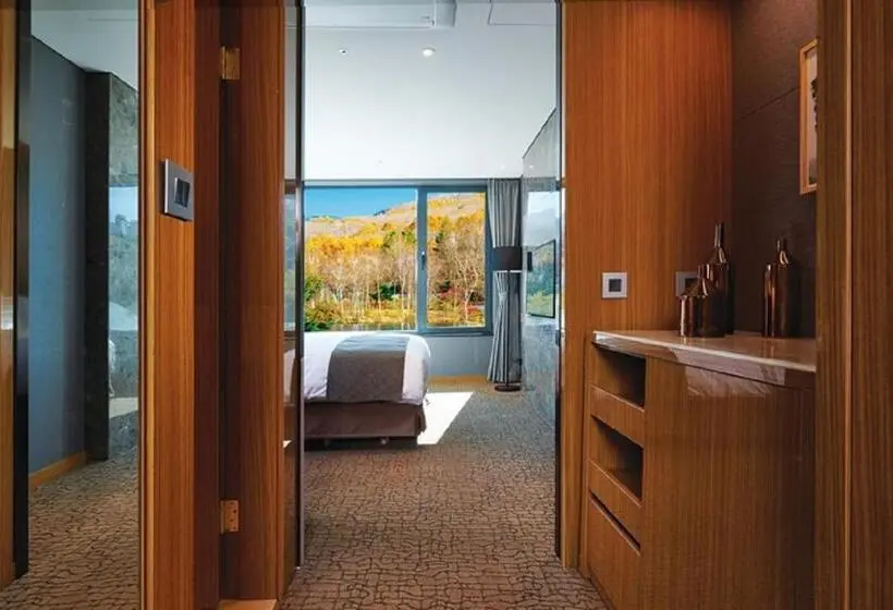 バルコニー付きデラックスルーム, Jeongseon Js Grand Palace