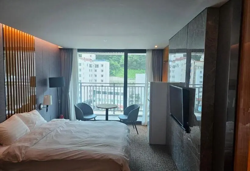 バルコニー付きデラックスルーム, Jeongseon Js Grand Palace