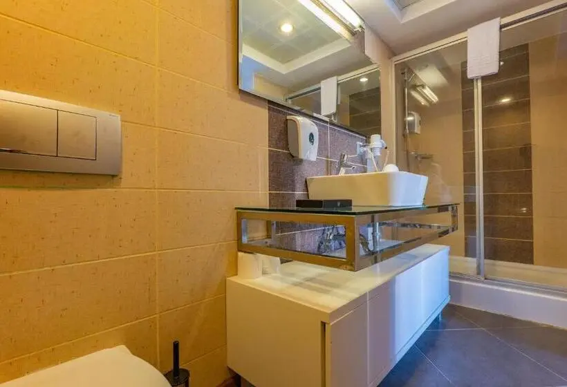 اتاق خانوادگی با چشم‌انداز دریا, Karya Family Resort Hotel All Inclusive
