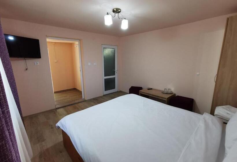 标准间, Casa Manu