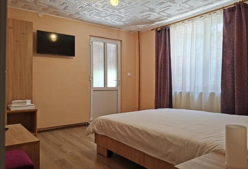 Номер Стандарт, Casa Manu