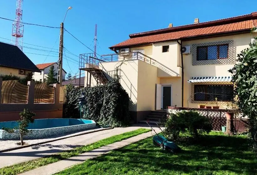 Vil·la 1 Dormitori amb piscina, Villa Bogdan