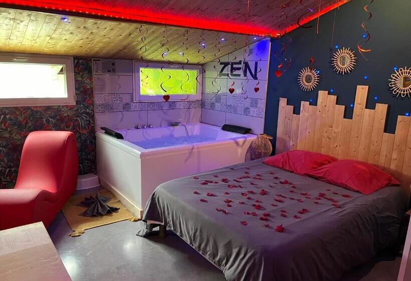 חדר סטנדרט פנימי, La Parenthèse