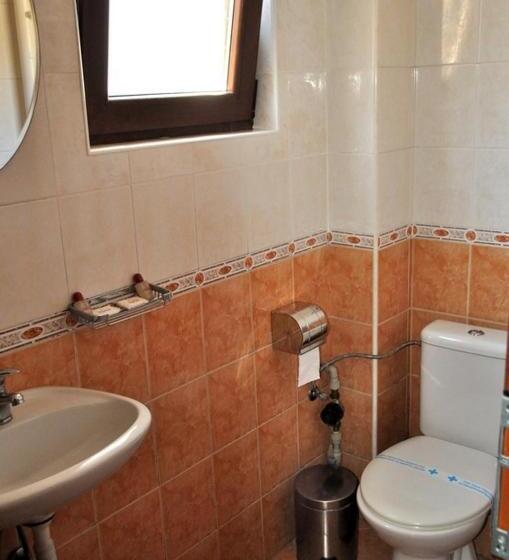 غرفة قياسية, Spartak Family