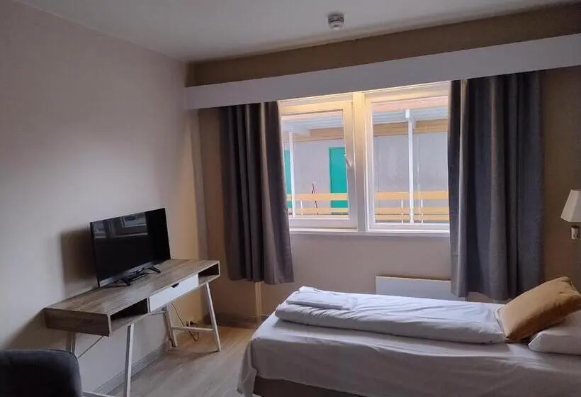 Standart Tek Kişilik Oda, Motel Larvik