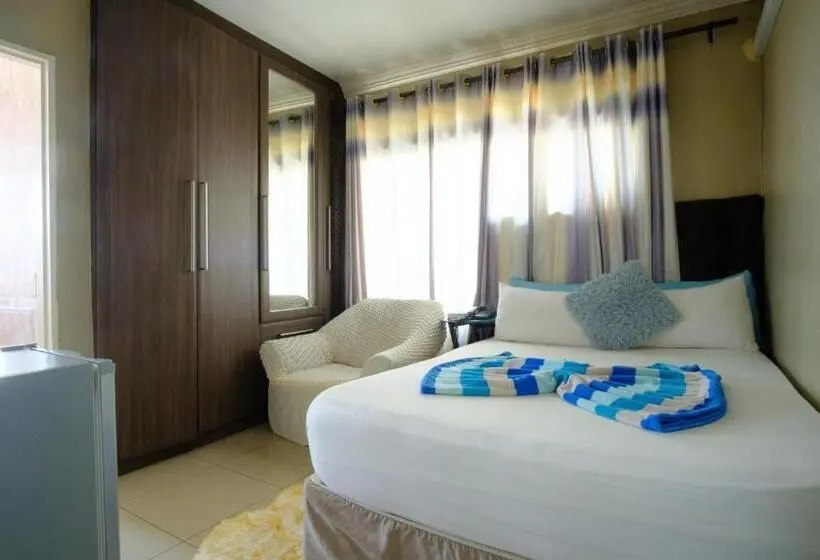 デラックスルーム, Alimop Bed And Breakfast