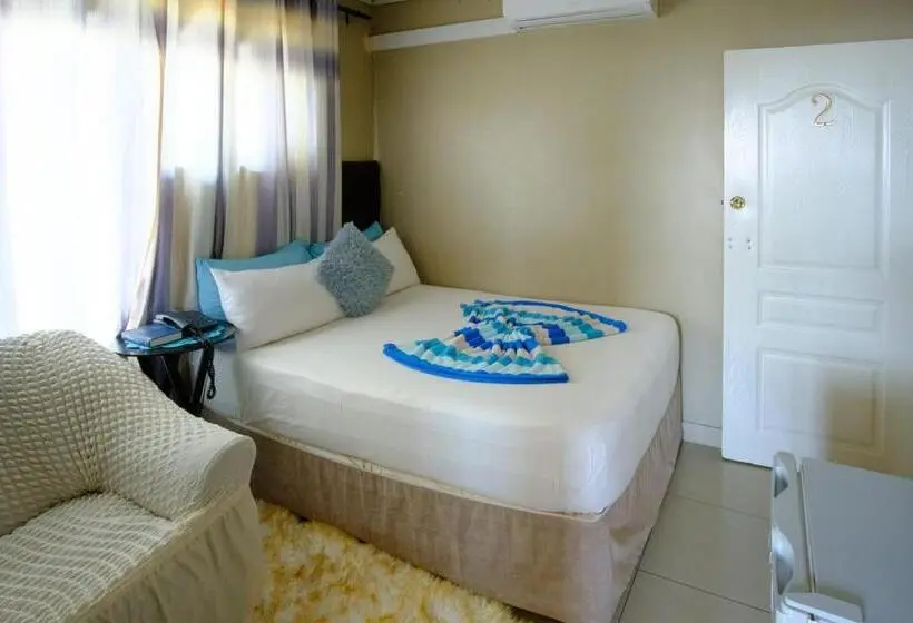 デラックスルーム, Alimop Bed And Breakfast