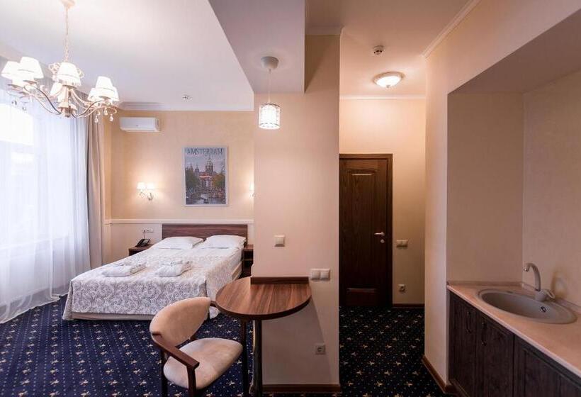 Superior Szoba, Amsterdam