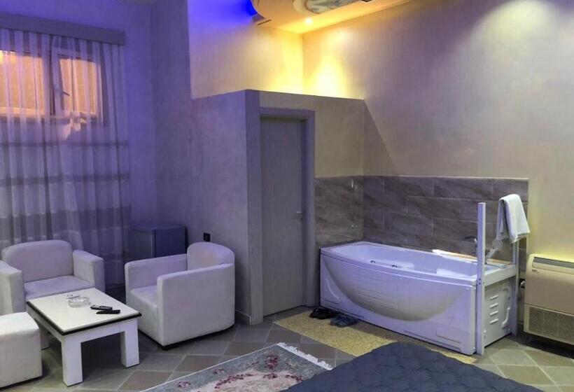 جناح سوبيريور, Jurgen