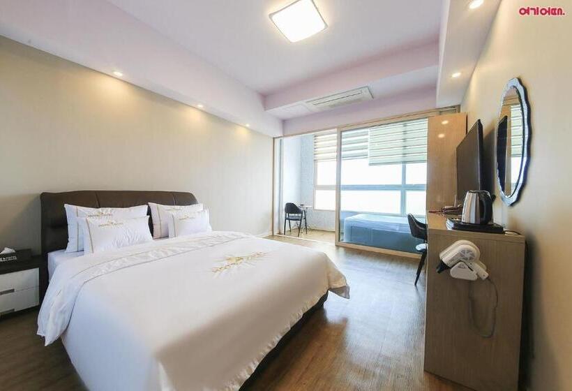 Cameră Standard, Lohas