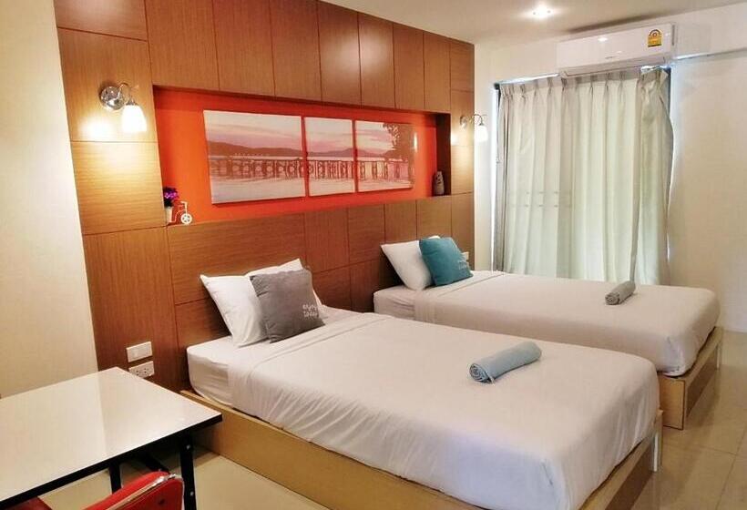 Номер Стандарт, Nontharat Mansion