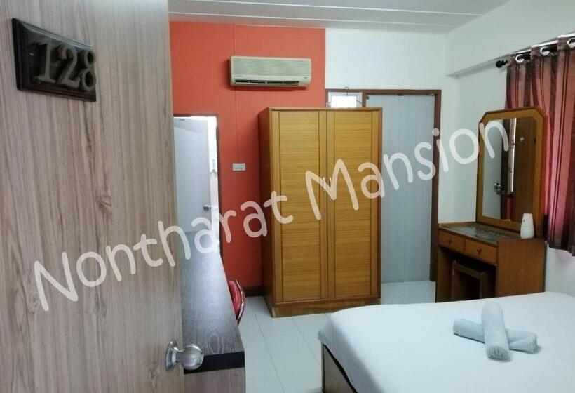 Номер Economy, Nontharat Mansion