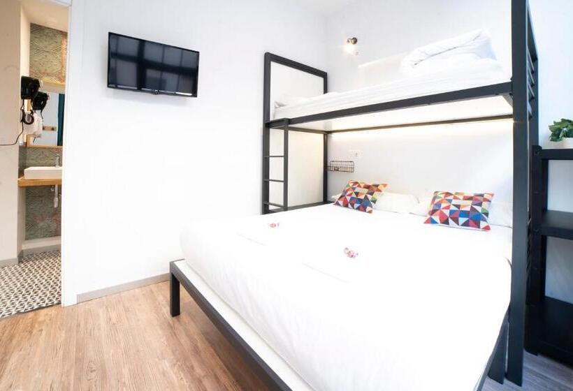 Семейный Номер Superior, Koba Hostel