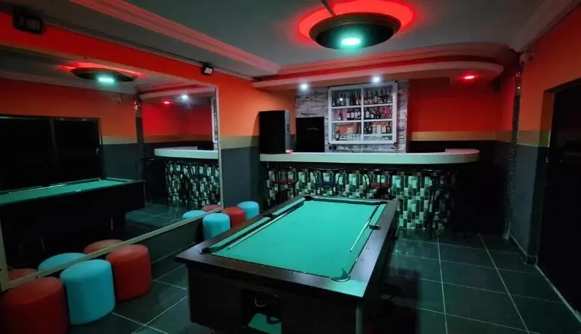 اتاق استاندارد, Room In Guest Room   Royal Blue Guest House Bar Economy Double Bed