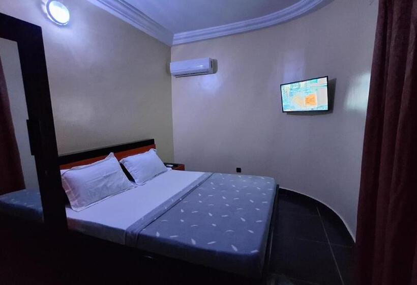 اتاق استاندارد, Room In Guest Room   Royal Blue Guest House Bar Economy Double Bed