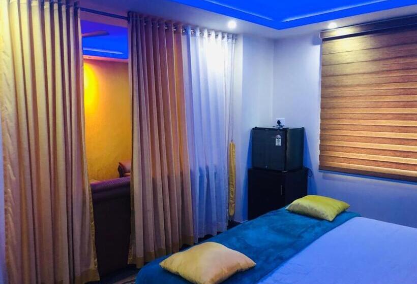 Люкс Deluxe Кровать Кинг, Ashoka Residency Chottanikkara