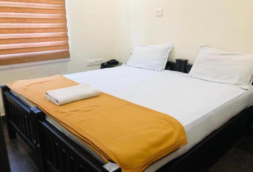 Номер Deluxe, Ashoka Residency Chottanikkara