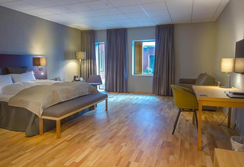 غرفة عائلية, Krs