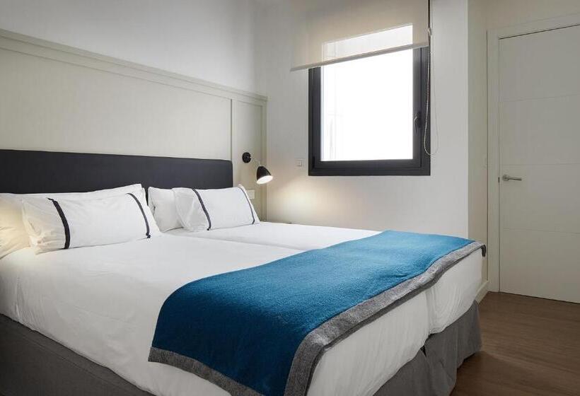 Deluxe-huoneisto 2 Makuuhuonetta, Sansebay