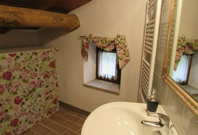 标准三人间, Le Querce Di Campolungo