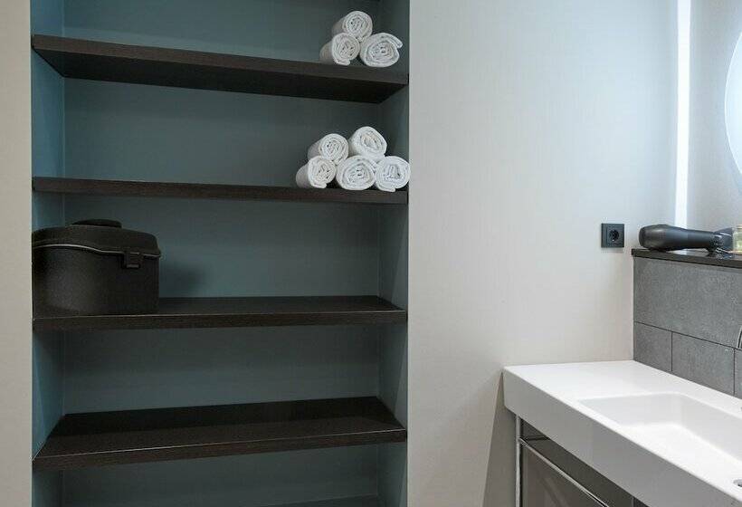 デラックススイート, Am Ochsentor