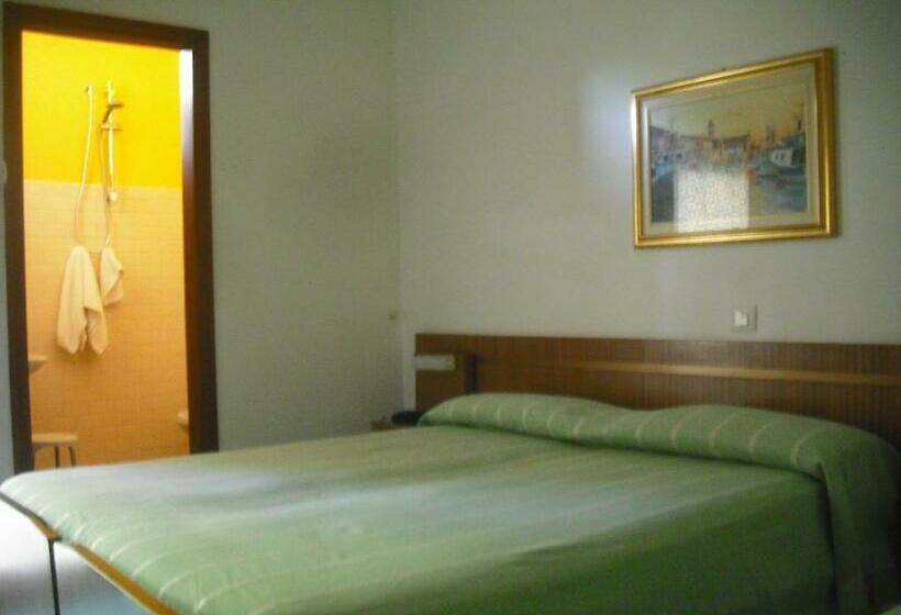 스탠다드 트리플 룸, Bellevue