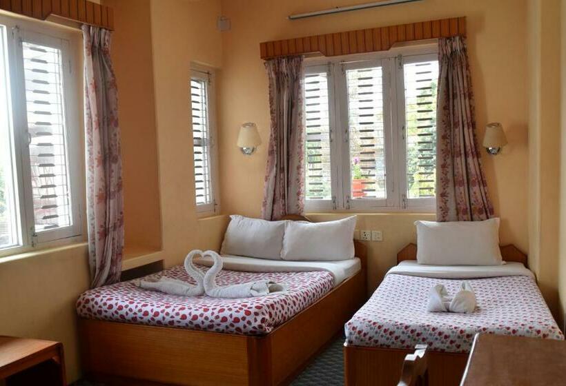 اتاق استاندارد سه نفره, Celesty Inn