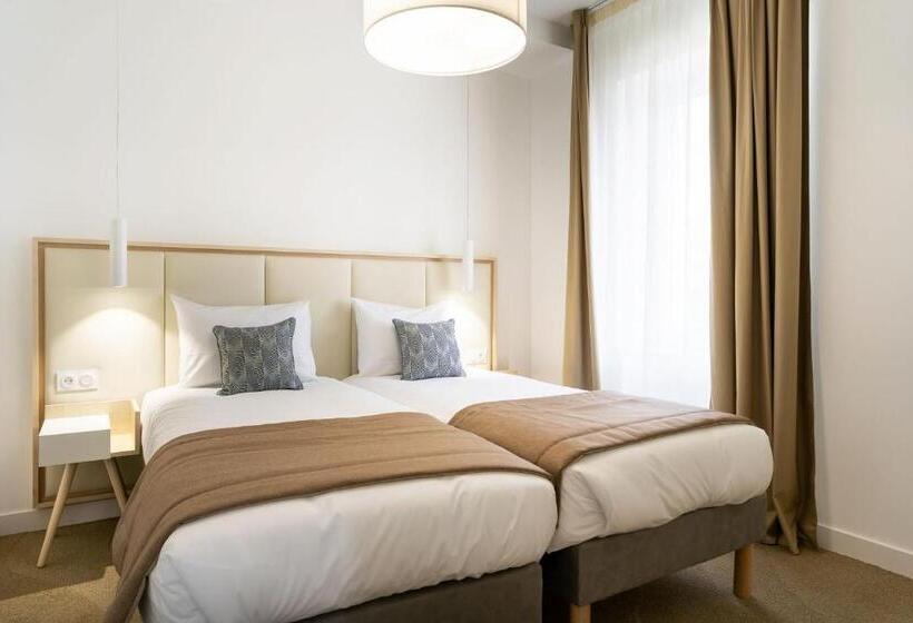 Номер Стандарт, Hôtel Miléade Les Pléïades La Baule