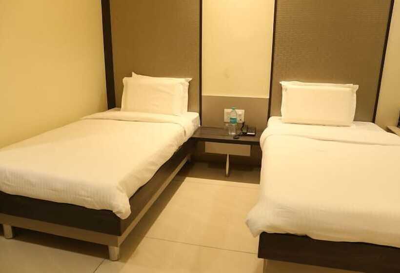 Huoneisto 2 Makuuhuonetta, Kundan Leela Resort