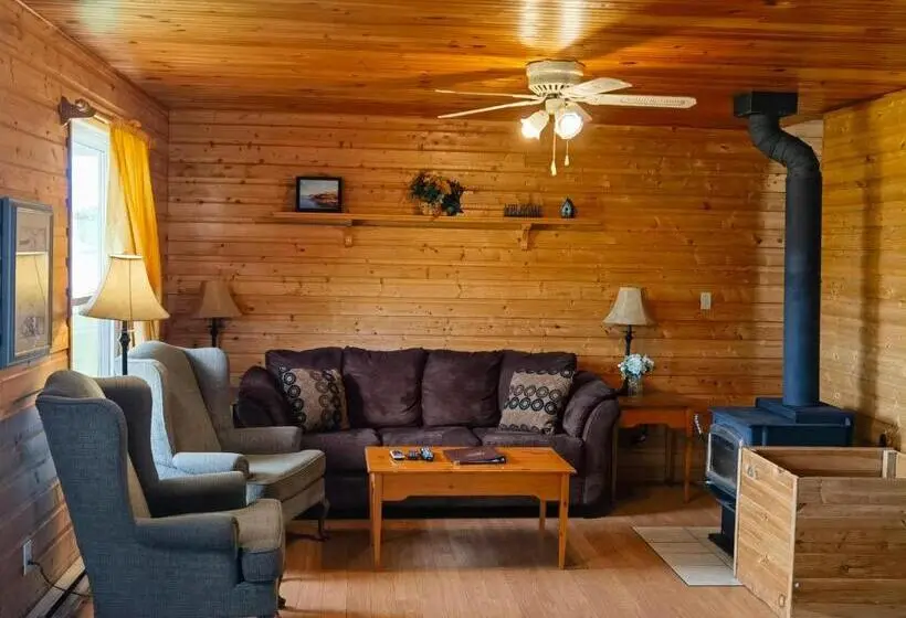 4ベッドルームハウス, Cavendish Country Inn & Cottages