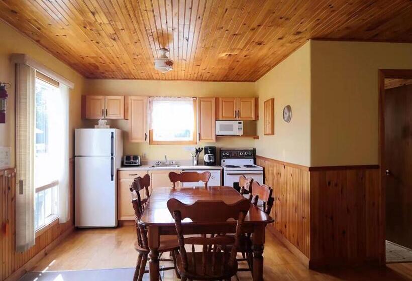 منزل غرفتين نوم, Cavendish Country Inn & Cottages