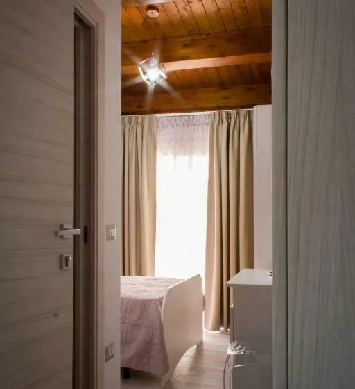 Economy-huone, B&b La Piazzetta