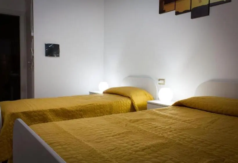 Standard Neljän Hengen Huone, B&b La Piazzetta