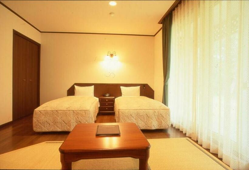 スタンダード４人部屋, Canari
