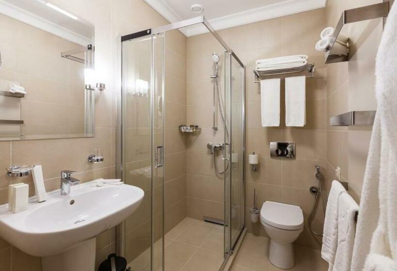 استودیوی لوکس, Crystal