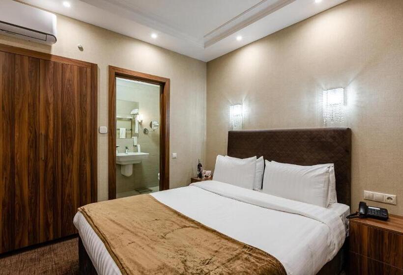 اتاق استاندارد, Crystal