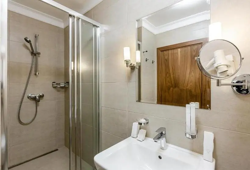 Standard-huone, Crystal