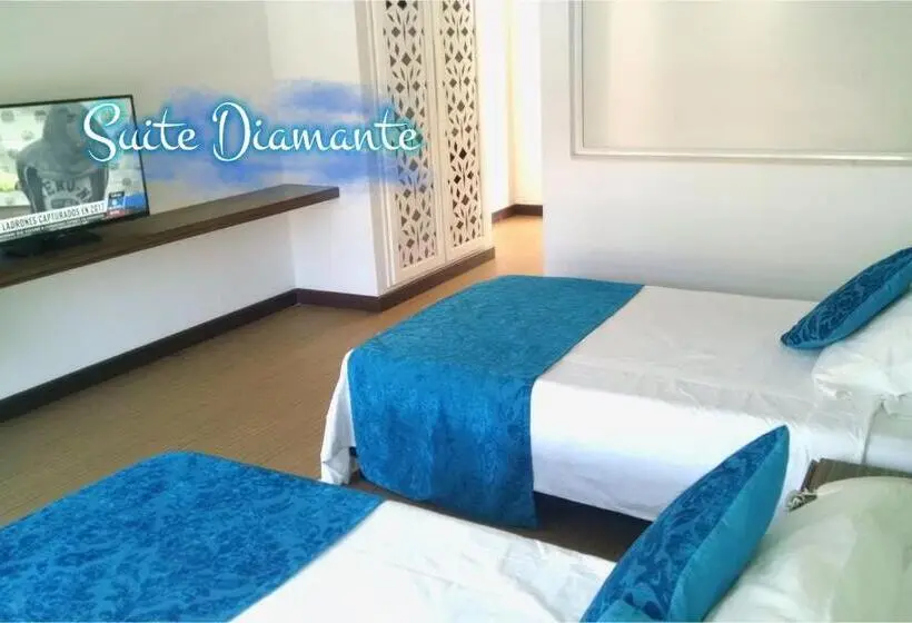 Deluxe Kolmen Hengen Huone, Suite Sumapaz