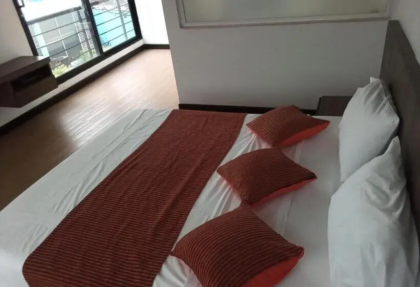Sviitti Parveke, Suite Sumapaz