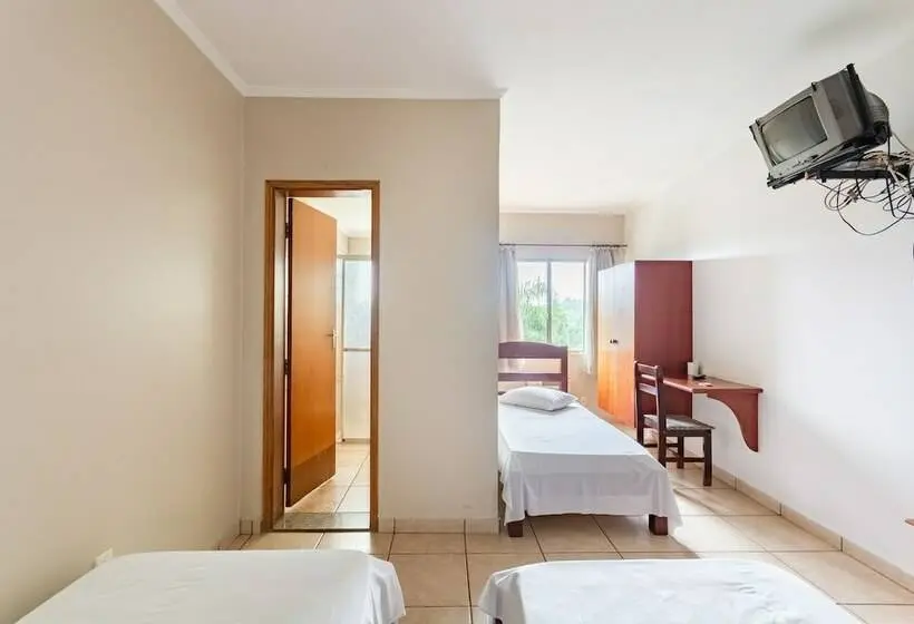 اتاق استاندارد سه نفره, OYO Hotel Vila Rica, Ribeirão Preto