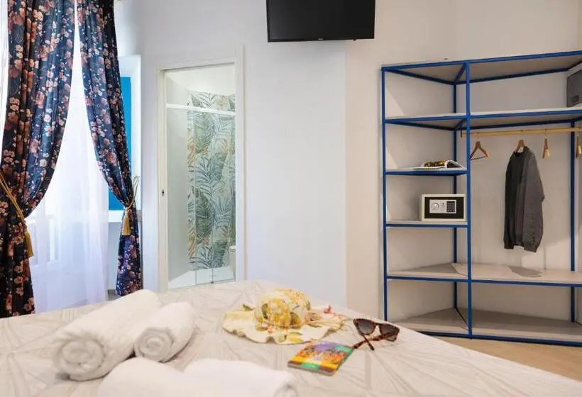 Camera Tripla Standard, My Nice B&b