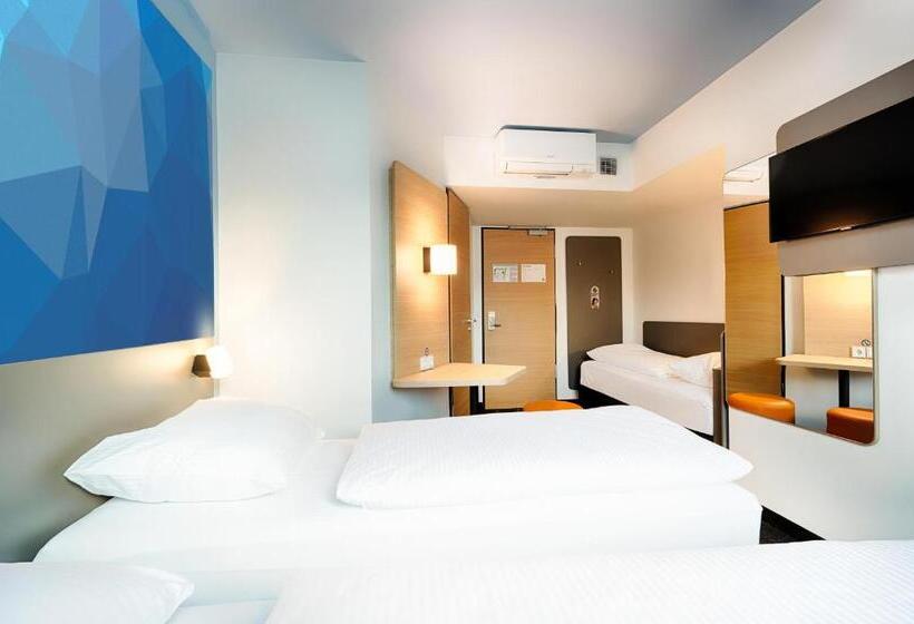 Номер Стандарт Трехместный, B&b Hotel Aalborg